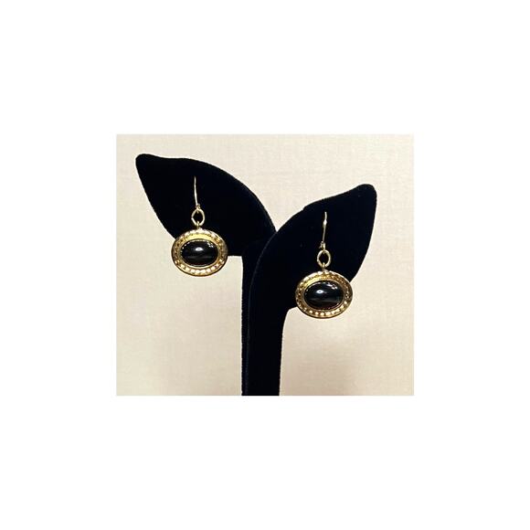 Vintage Monet Black Cabochon Gold-Tone Choker Necklace w/ Extender and Earrings - Picture 4 of 8